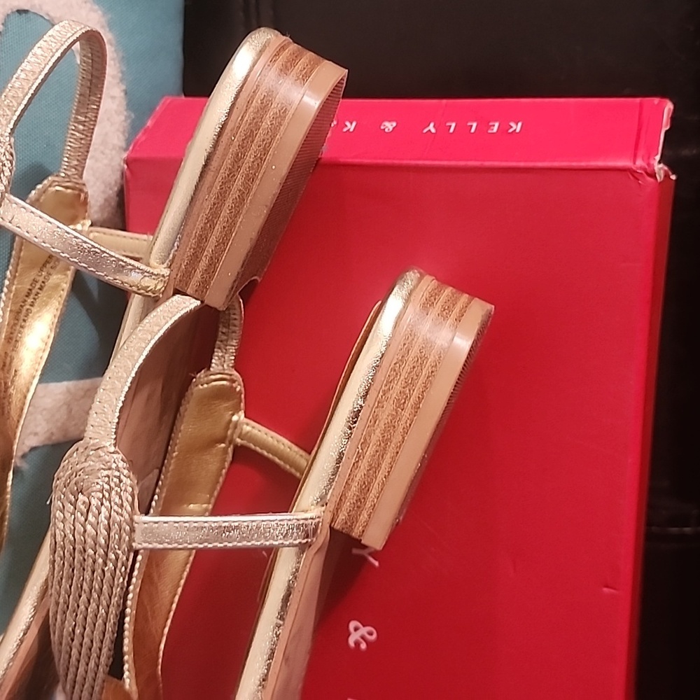 Sandals 👡 - Picture 6 of 6